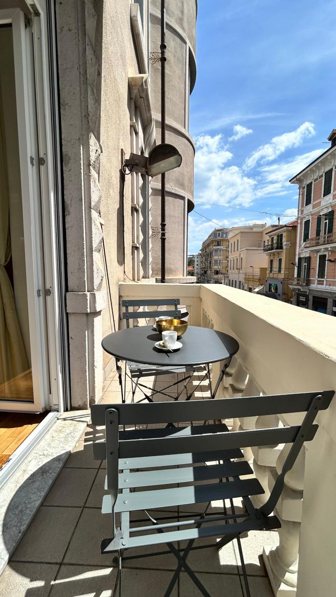 Da Mariella Case Vacanze - Roma 149 サンレモ エクステリア 写真